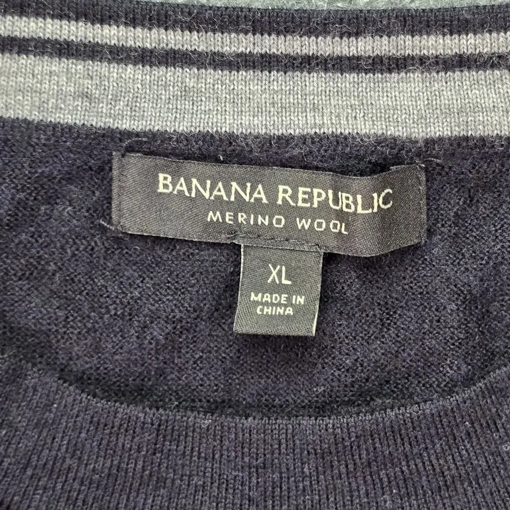 Banana Republic Sweater Mens XL Black Crewneck Merino Wool Long Sleeve Pullover